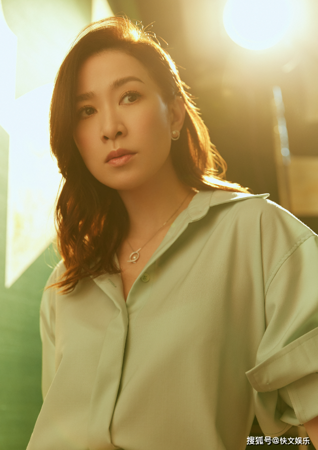 49岁佘诗曼再购94平大豪宅!