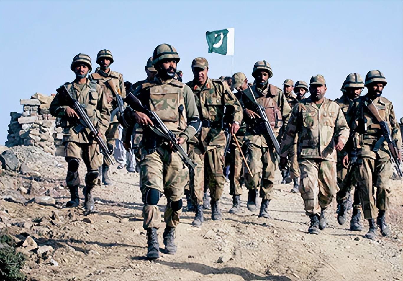 伊朗连续轰炸三国,巴基斯坦强烈抗议,到底有多大的计划?