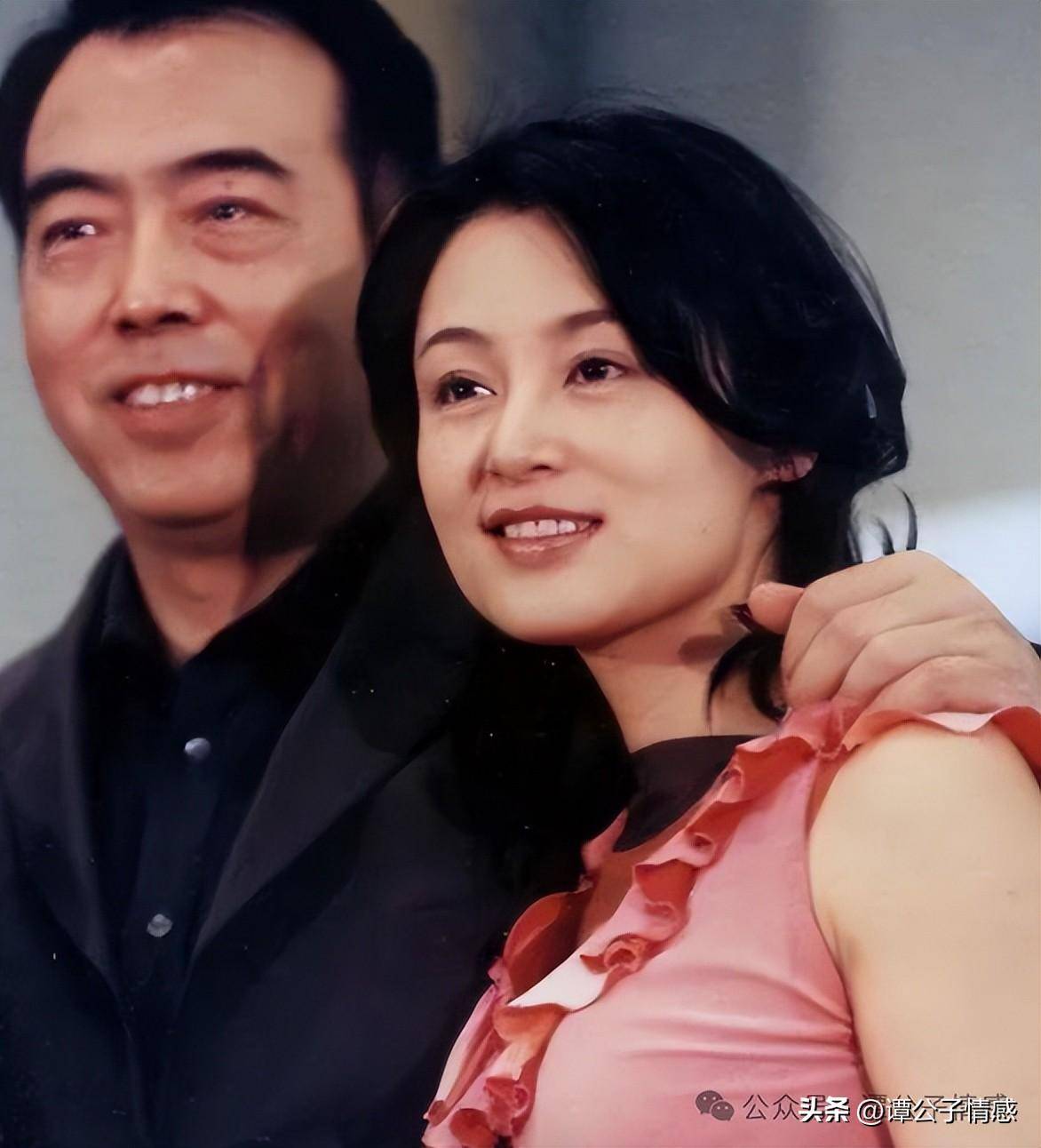 64岁倪萍亲辟谣整容传闻,被嘲五官像牛魔王,曾被陈红横刀夺爱_陈凯歌
