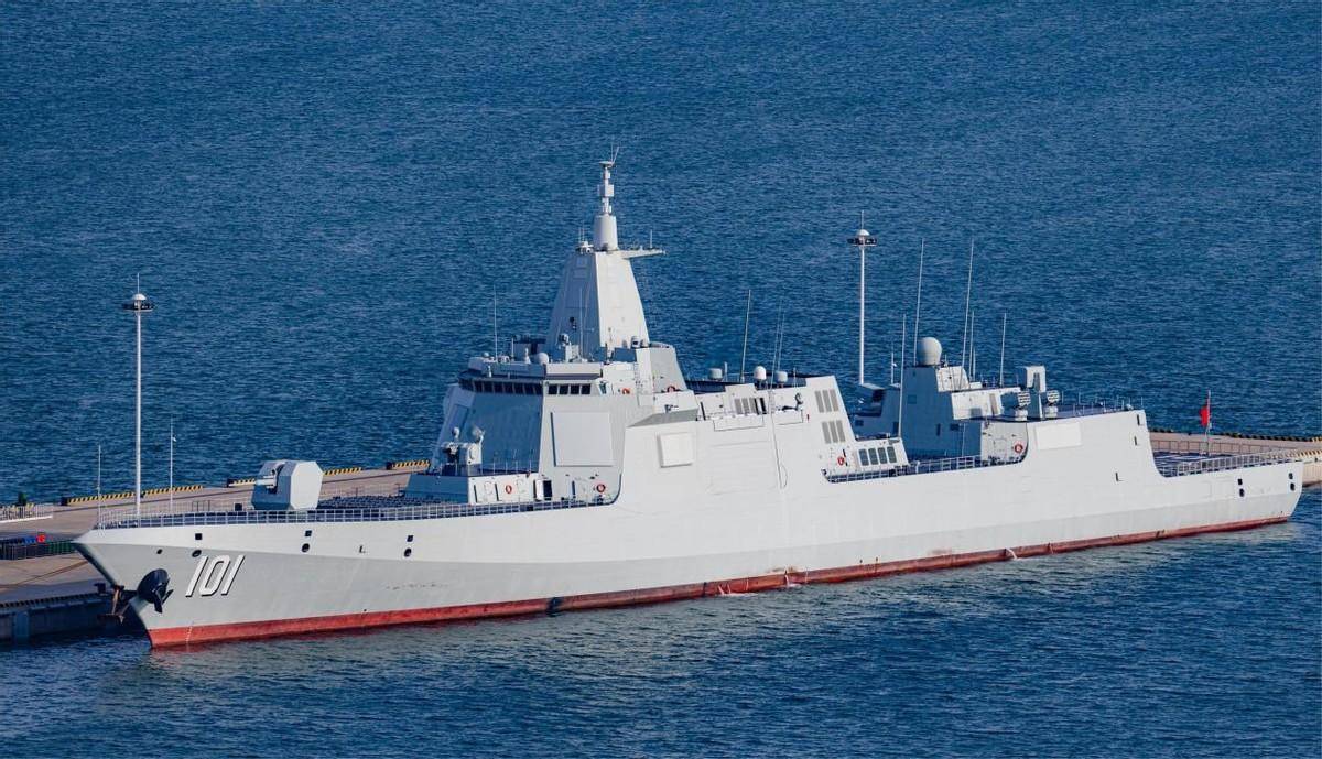 又一艘055大驱舰体完工,外观没有变化,改进升级重点在哪里?