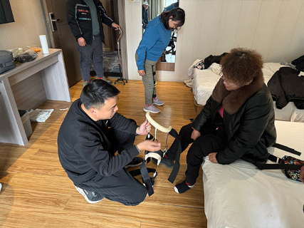 自由行儿麻助行器:中国儿麻助行器的典范_患者_后遗症_技术