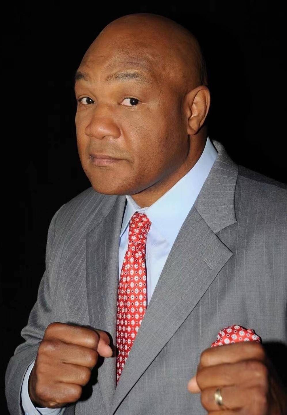 乔伊斯:仿效老拳王福尔曼,在45岁时取得突破_杜布瓦_张志磊_比赛