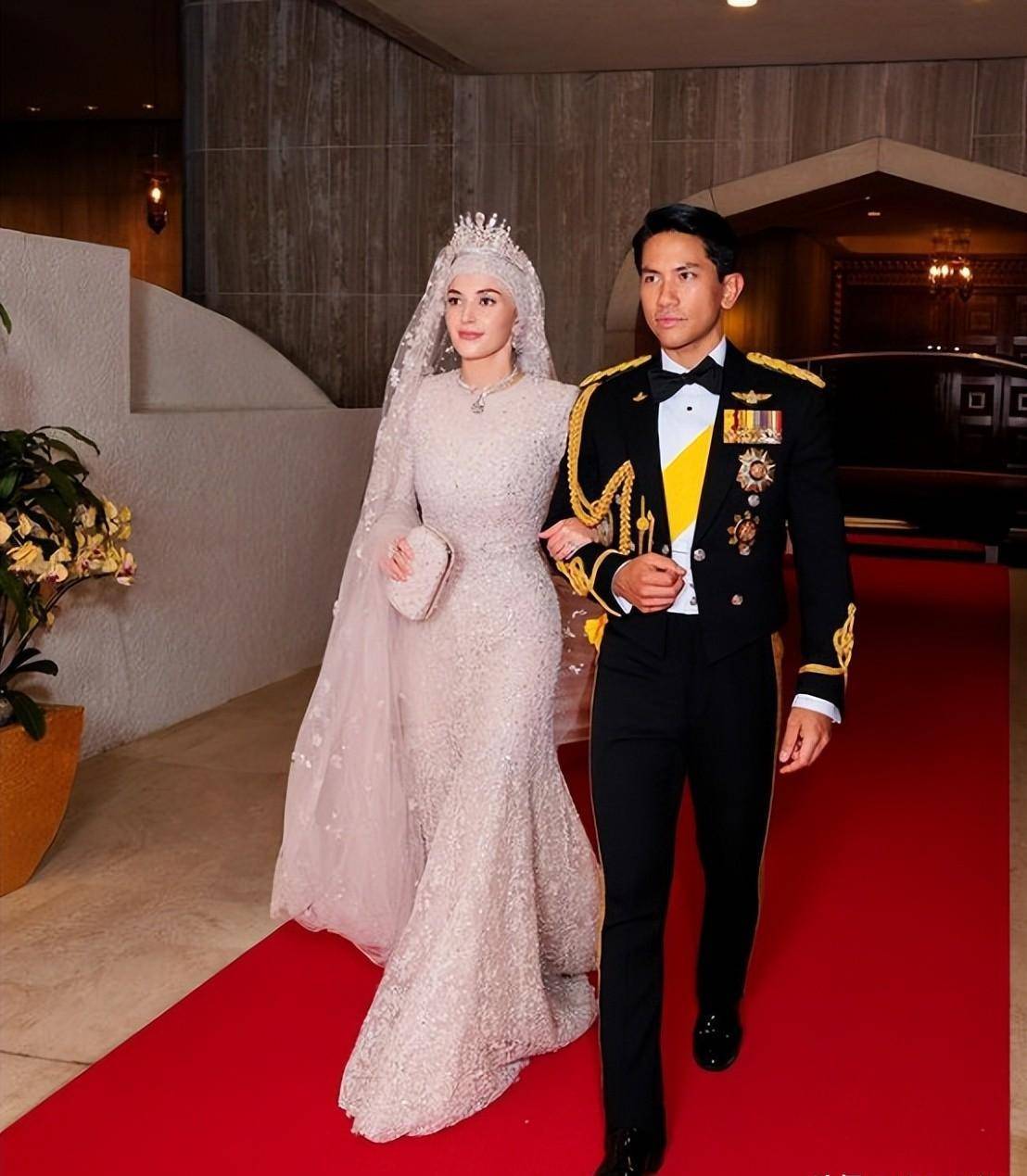 拥有亚洲最帅王子之称的汶莱王子prince abdul mateen与新晋混血