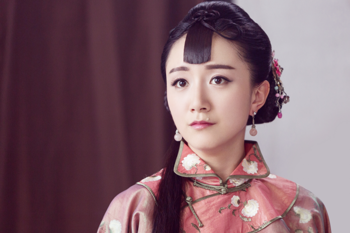 李倩:从"小泥巴"到演艺圈的起伏人生,一颗痣背后的故事_事业_感情