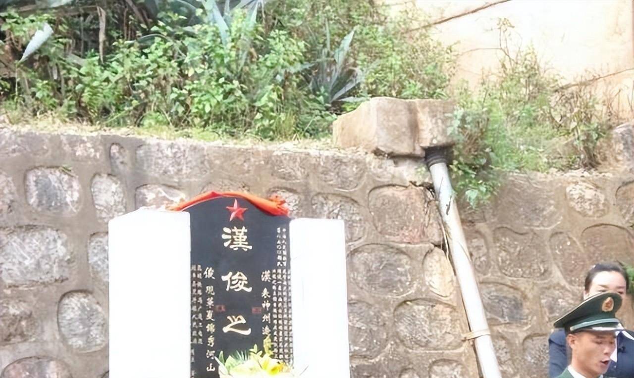 铁道兵熊汉俊葬身桥柱,火车经过都为其鸣笛30秒,真相到底如何?