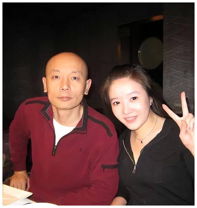 葛优:妹妹远在美国父母也已离世,与妻相伴36年,66岁的他今怎样_贺聪