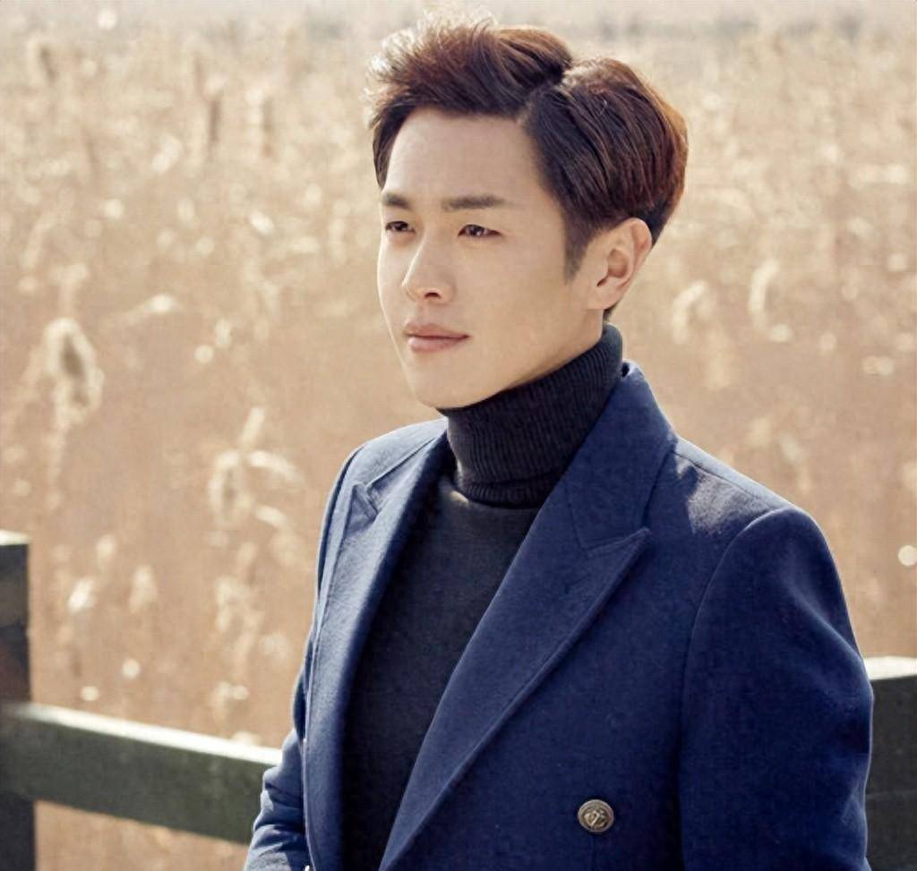 "妹妹"变后妈,父子对簿公堂,张若昀背后的痛苦你想象不到_父亲_质疑