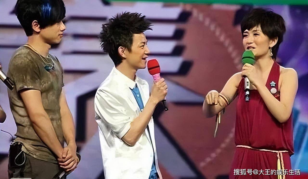 事实证明,41岁的谢娜,走到今天,能力和人品超越了很多人_何炅_汪涵