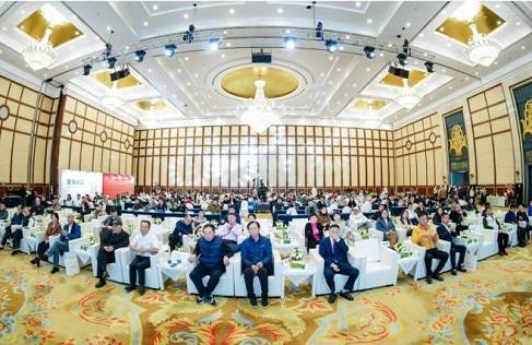 出席本次活动的领导嘉宾有:长沙市人民政府原市长杜远明 ,湖南省体育