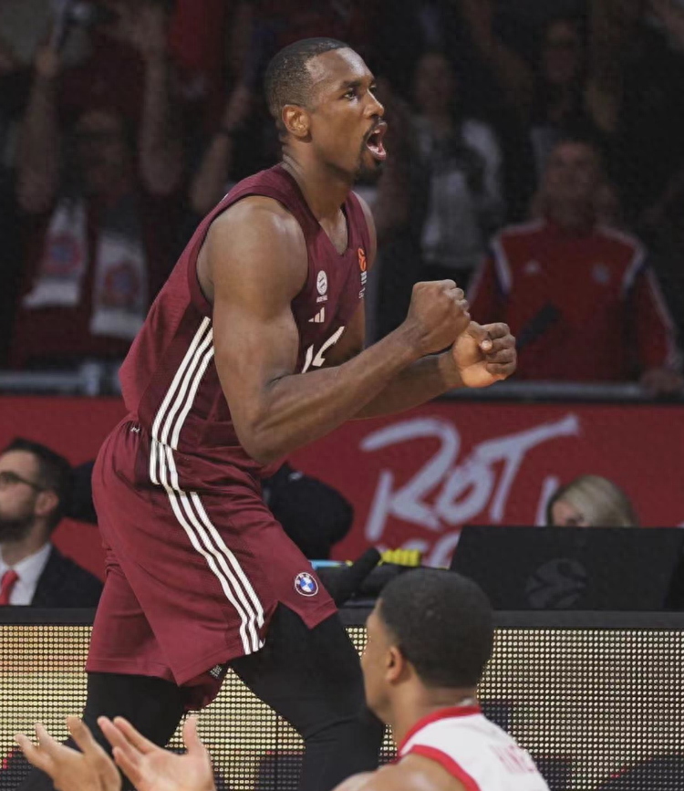 曾硬刚詹姆斯的伊巴卡去哪了?34岁回欧洲发展,征服