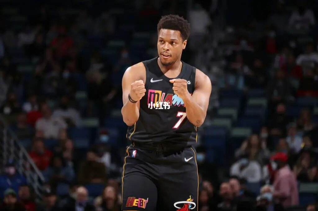 湖人消息:拉塞尔自信发声,冠军控卫有望加盟,战勇士出场更新_洛瑞