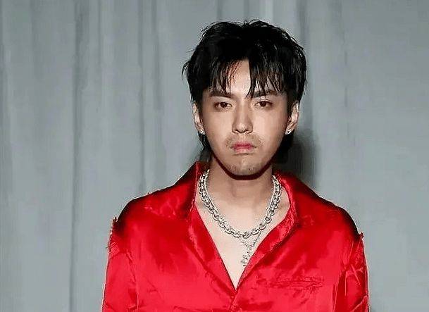 吴亦凡案被高院点名,细节首次披露令人发指,网友:他是真不老实_行为