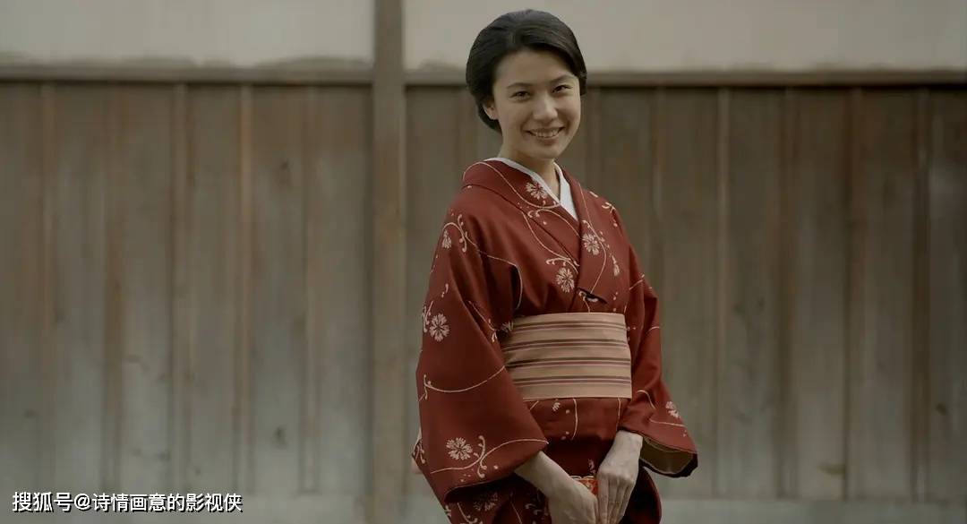 日本18禁伦理电影《花芯》:禁恋绽放下的女性自我觉醒_园子_婚姻_影片