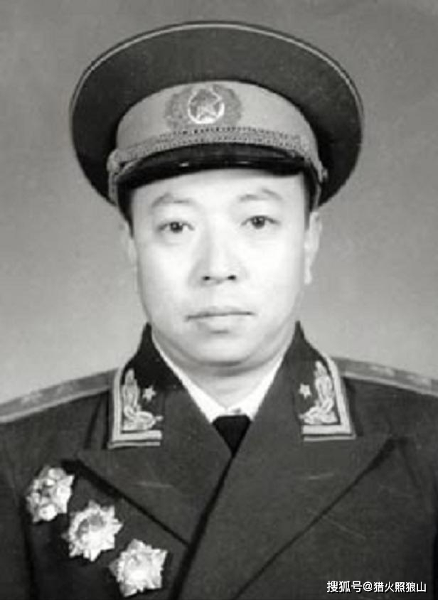 根据梁兴初夫人任桂兰所著的《梁兴初将军的戎马生涯》一书披露,虽然