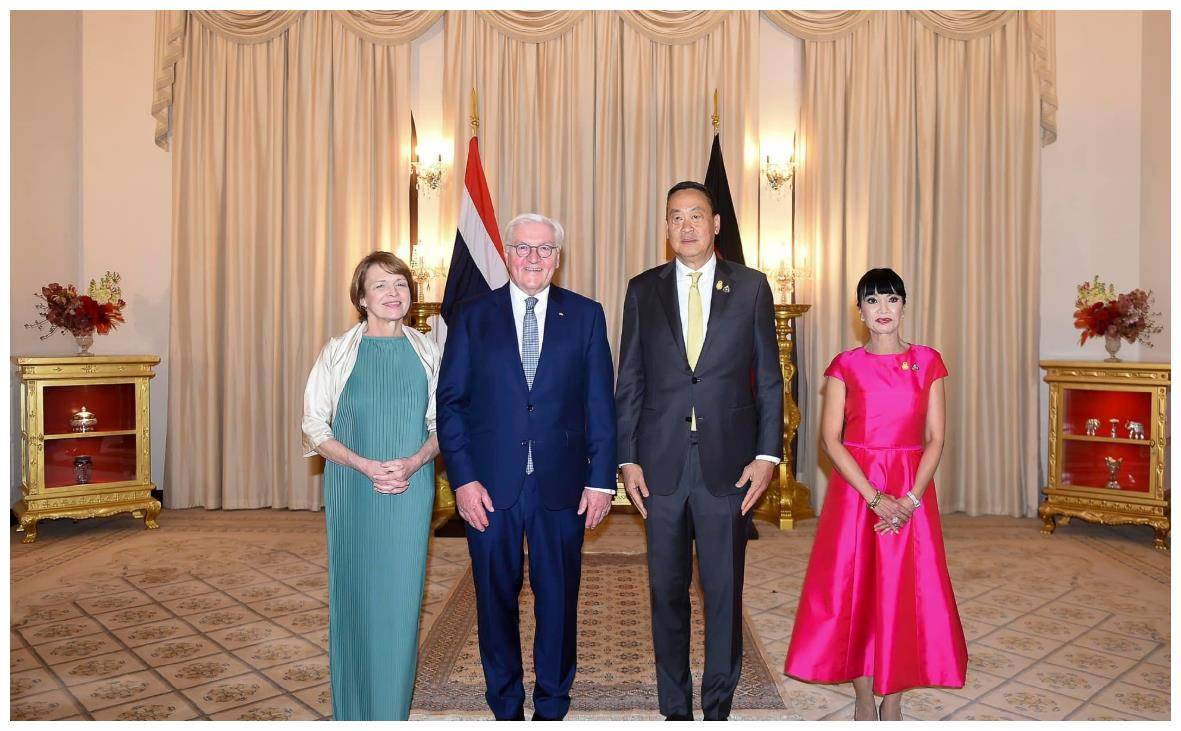 62岁德国夫人见63岁泰国夫人不占优势,换双红色高跟鞋见王后惊艳_气质