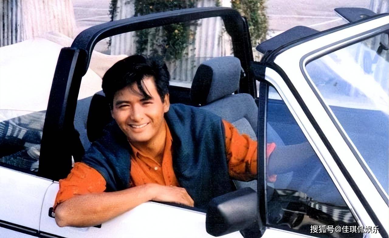 周润发在电视与电影中的成功周润发主演的电视剧《上海滩》在港台上映