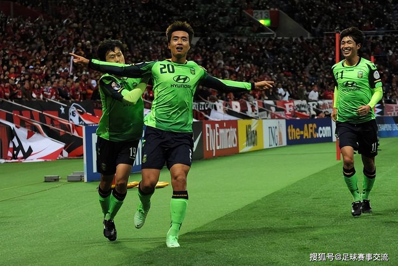 亚洲杯:乌兹别克斯坦vs泰国 沙特阿拉伯vs韩国_防守_比赛_进攻