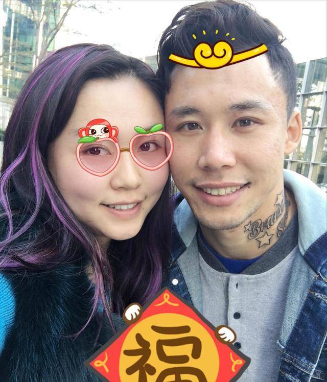 武磊的妻子仲佳蓓:武磊虽然总被人诟病,但他是个老实的孩子.
