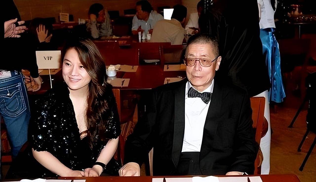 孙颖:41岁嫁入豪门,44岁为81岁的老公生下女儿,47岁生下二宝_刘诗昆