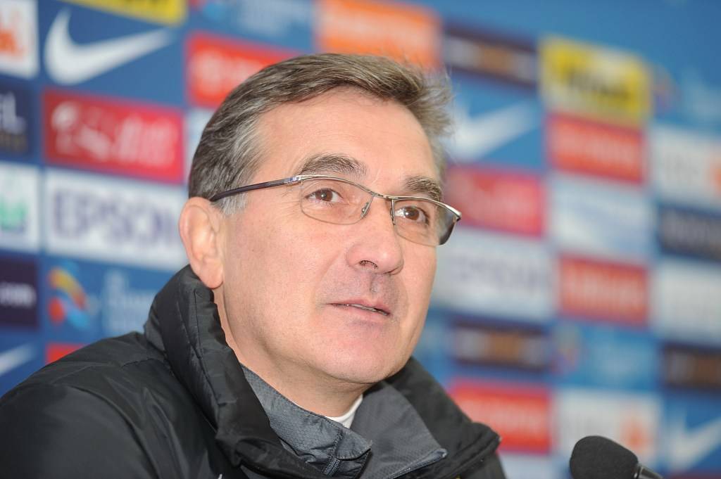 足球_中国_主教练