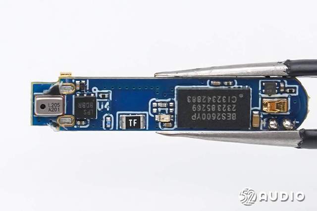 3和多點連接,內部集成雙核arm star-mc1 cpu和超低功耗sensor hub子