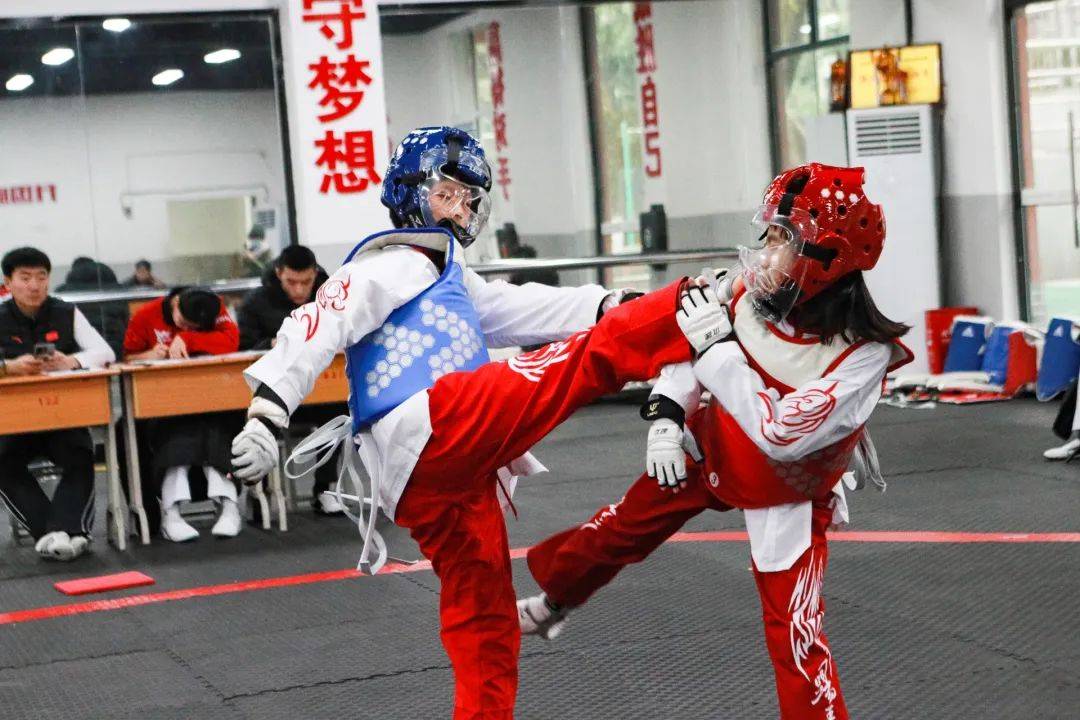 踢王决跆拳道冠军学院2024寒假《冠军集训营》结营,收获满满_训练