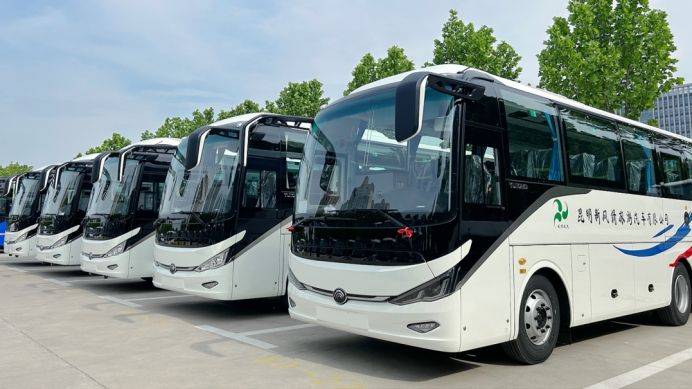 "云南旅游没有淡季",高端游诠释别样"新风情"_金玉满堂_宇通客车_昆明