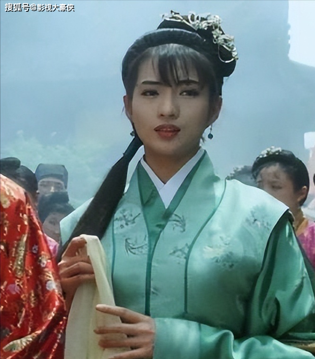 曾今星女郎冬香被洋人老公当街暴打到站不起来