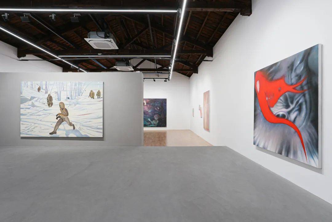 2023艺术市场下行,为什么仍要扎堆在798开新画廊?|艺术栗子