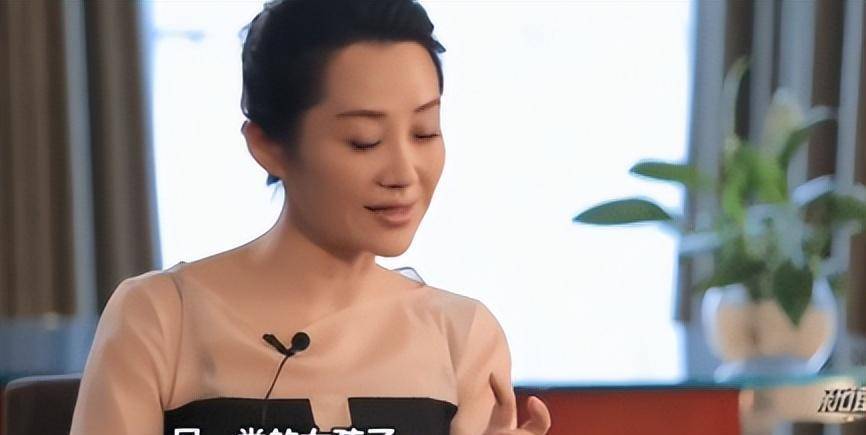 "撩汉无数"许晴:与华晨宇相爱引张翰吃醋,亿万身家迷住京圈大佬