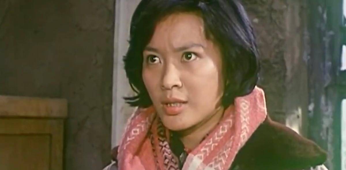 屠洪刚前妻方舒:两次失婚带两个女儿,两份嫁妆背后是带泪的母爱_表演