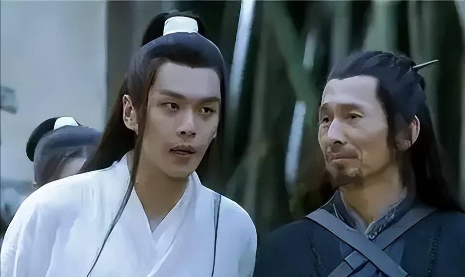 李淳罡死后,徐凤年身边又来了位绝顶高手,江湖人称"北凉核弹"_徐堰兵