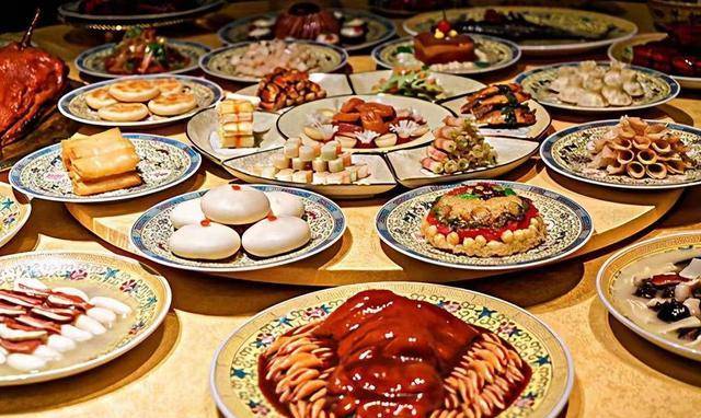 古代百姓都吃啥?千万别被电视剧给骗了,我们去一天都撑不下来