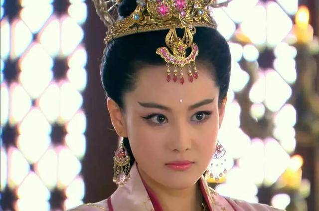 利用古尸复原其容貌,原来"狐狸精"长这样_商纣王_历史_女性