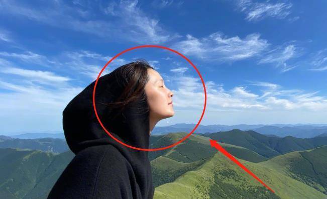 李沁晒生活美照,看到原相机下的素颜,皮肤状态一看便知_女明星_照片