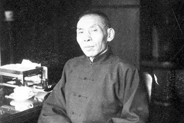 军阀之子卢小嘉:曾暴打黄金荣,后来父亲失势,他结局如何?