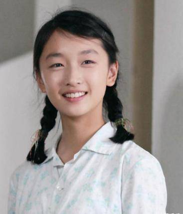 从顶流到全崩,被嘲"最丑童星"的王莎莎看脸的世界真可怕_表演_小贝