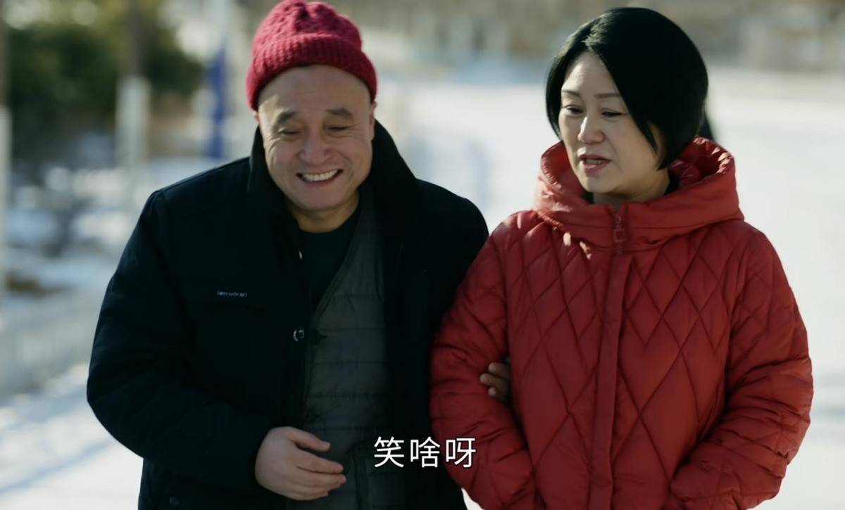 另一边宋富贵刚说完有孩子挺好,享受天伦之乐,转头六旬的媳妇就恶心