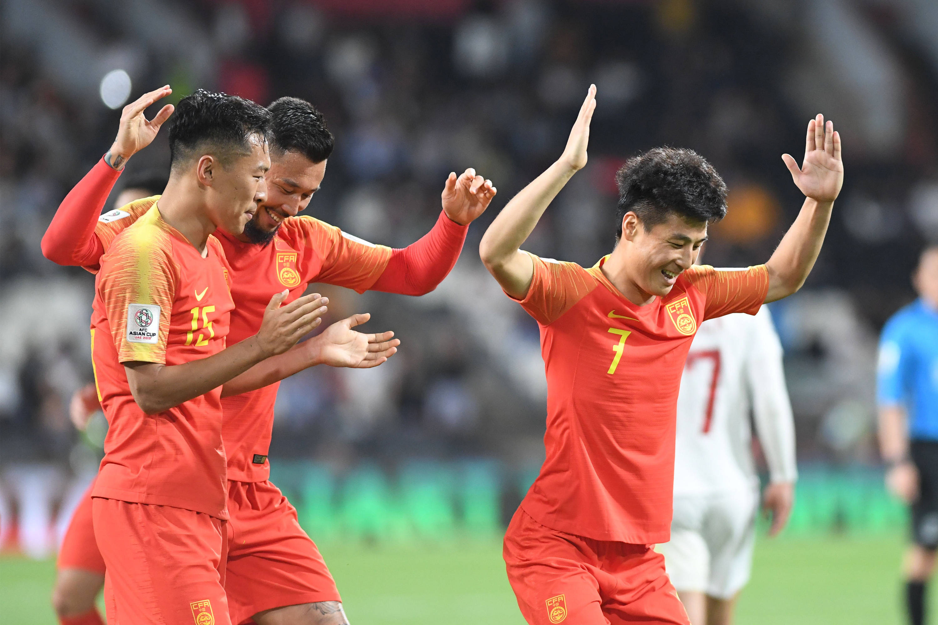 中国足球需要的不是重组,是稳定从现实角度考虑,中国足球需要的不是