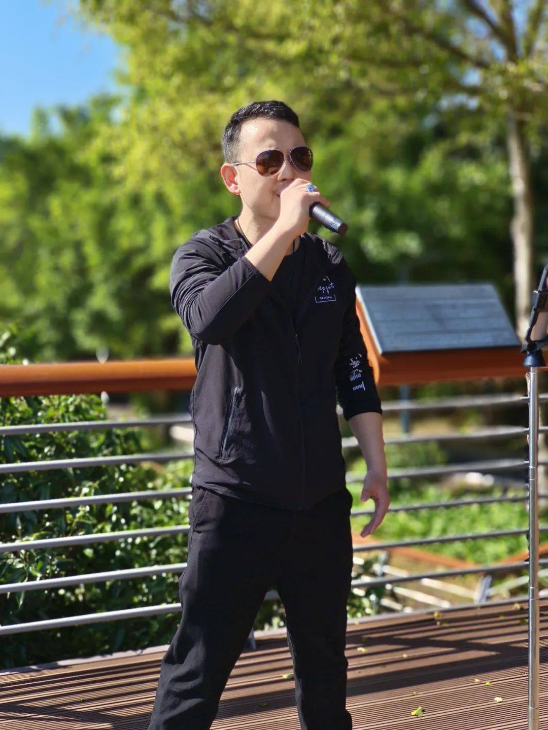 比赛_媒体_舞台