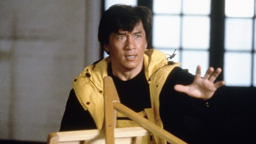 成龙新电影未挤进春节档,古力娜扎也无法挽救,网友:只能怪自己