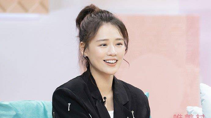 马思纯曾遭遇校园霸凌 自曝童年创伤是她不自信的开端_好友_严重_生活