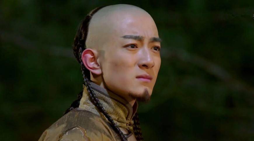 然而,奕纬并未悔改,反而继续放纵自己.