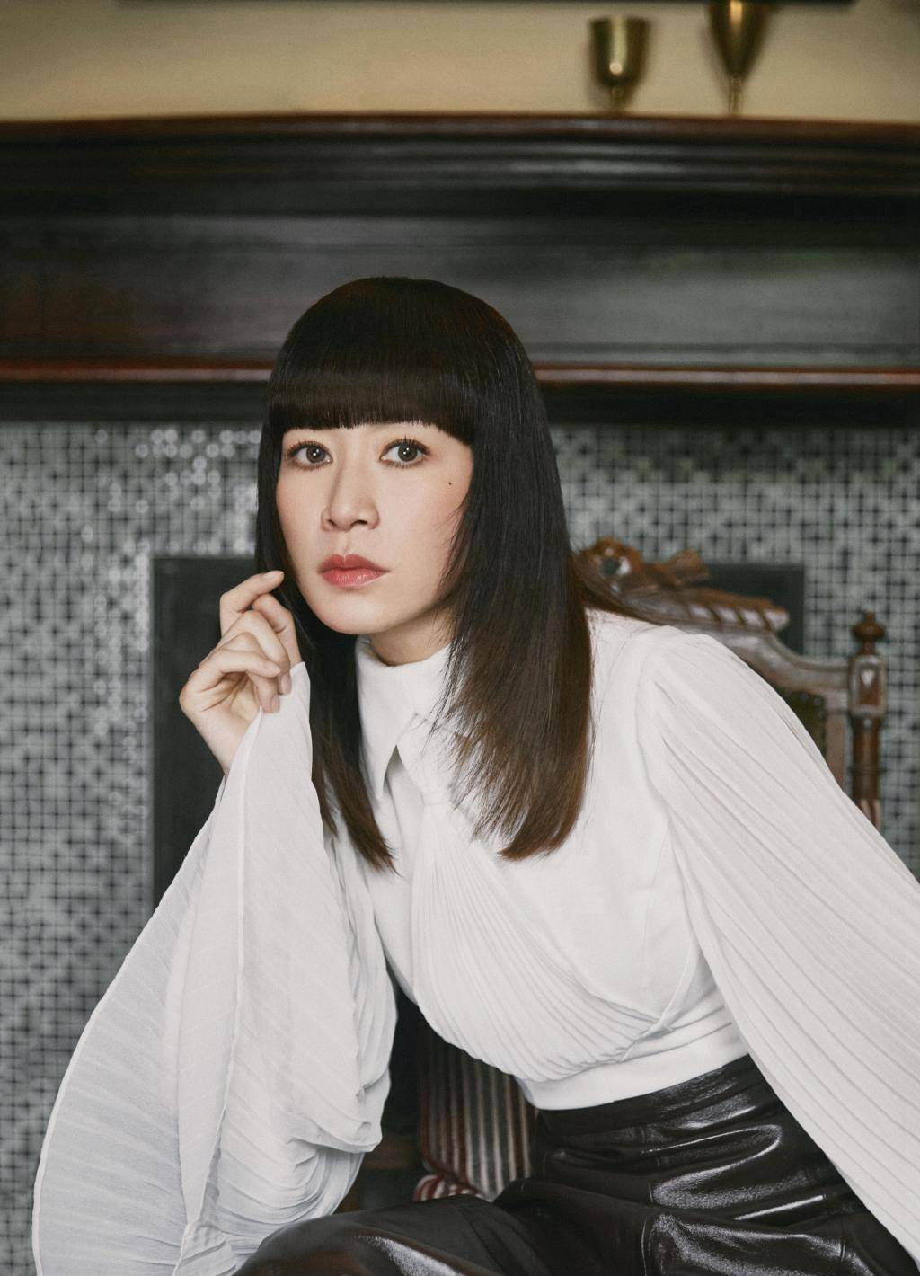 佘诗曼 温婉贤淑 气质难以遮掩!_余诗曼_角色_演艺事业