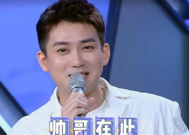 《快乐大本营》是很多年轻人都非常喜欢的一档娱乐节目,也是陪伴了