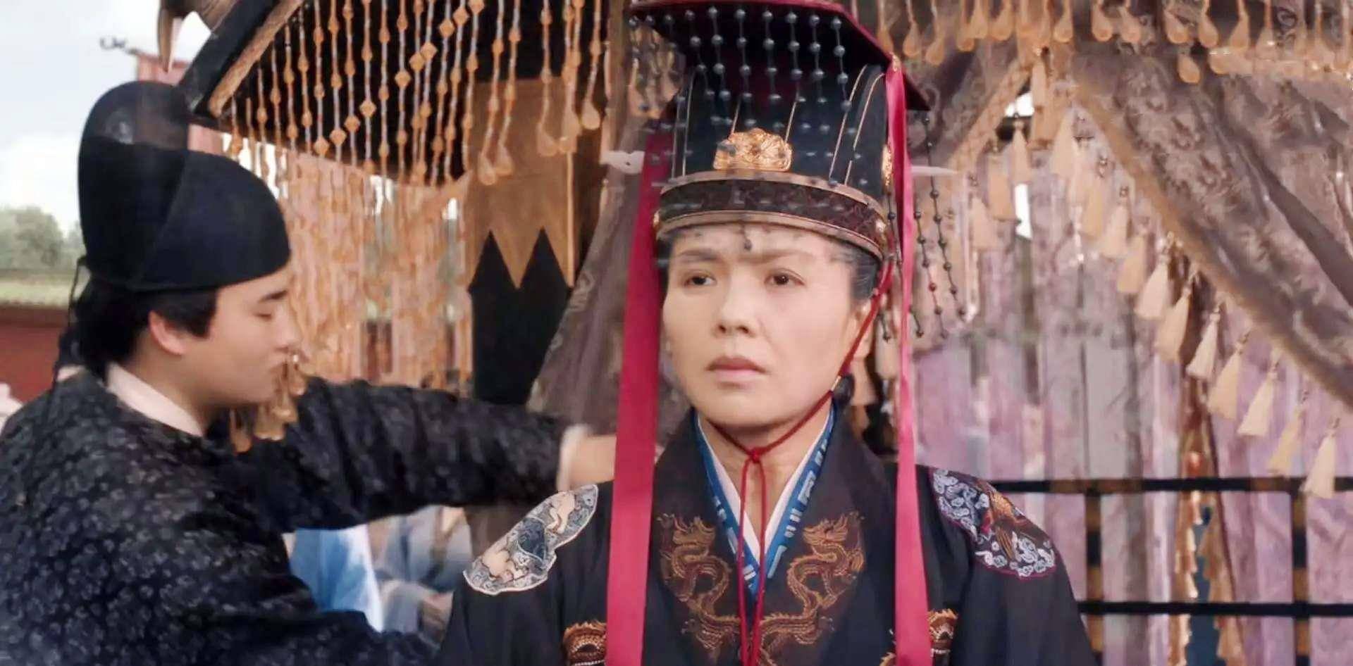 她是千古女子第一人,行事温和却政绩斐然,临终前穿龙袍祭祖_刘娥_政治