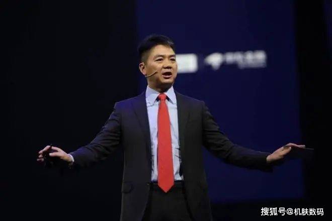 刘强东承认失败 马云:别死了赖上我们_自营_模式_市场