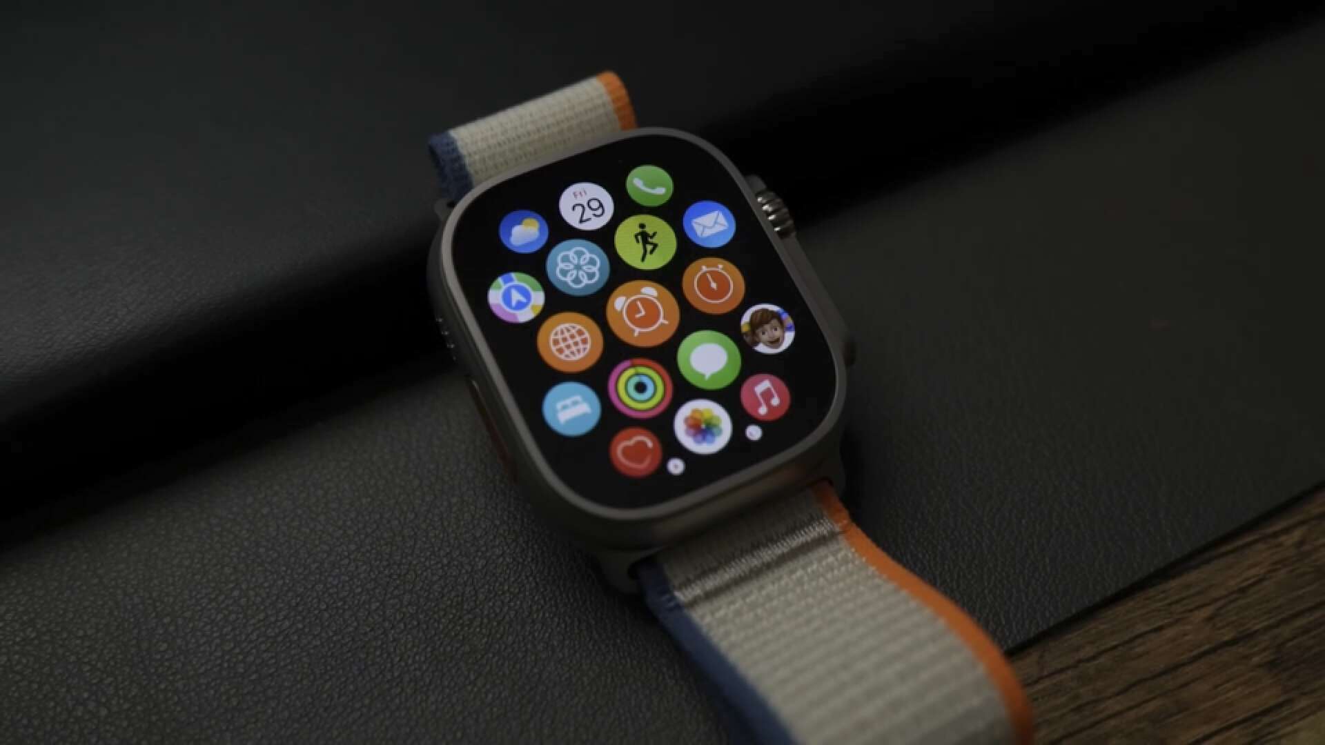 国内不少1000 以上的智能手表体验都不差,比如我分享过的opp watch 4