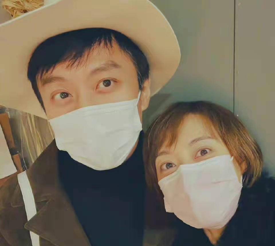 邓超叫孙俪长官,幸福满满的背后,他们的爱情才真的令人羡慕_网友_婚姻