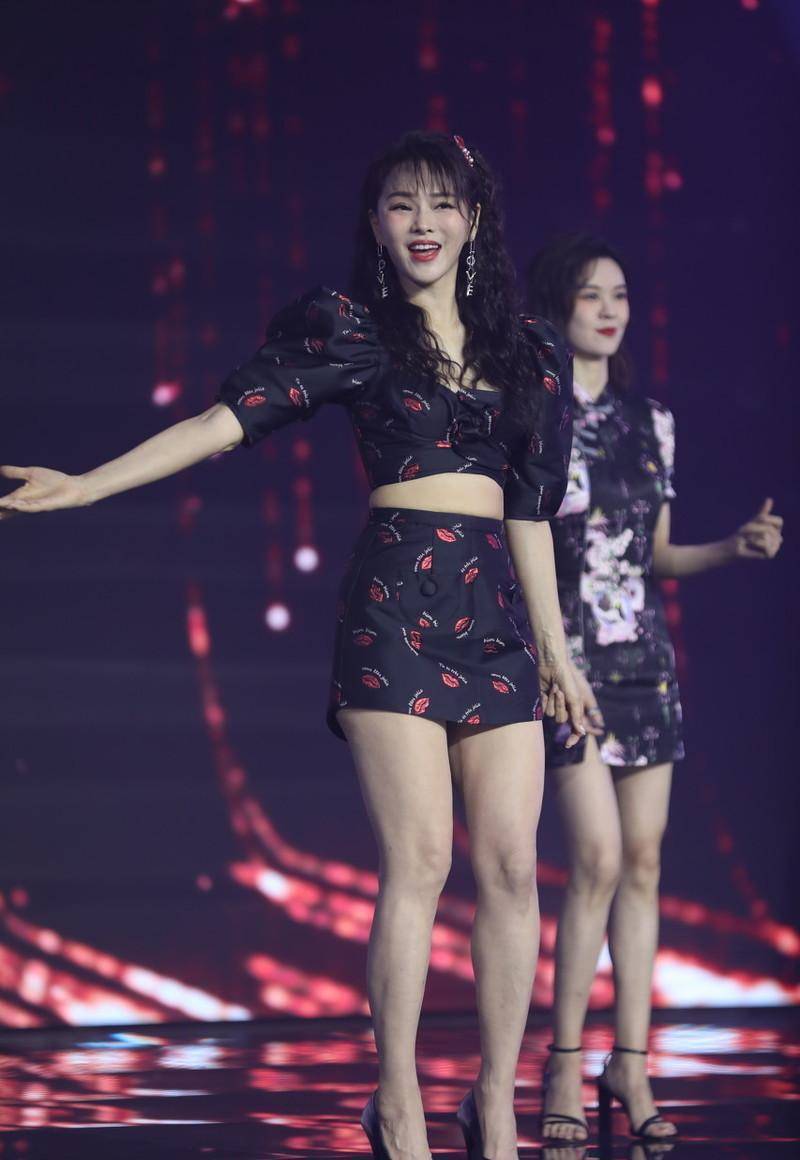 被说不会唱歌反感激,被说心机仍谦虚,王智这个女人被